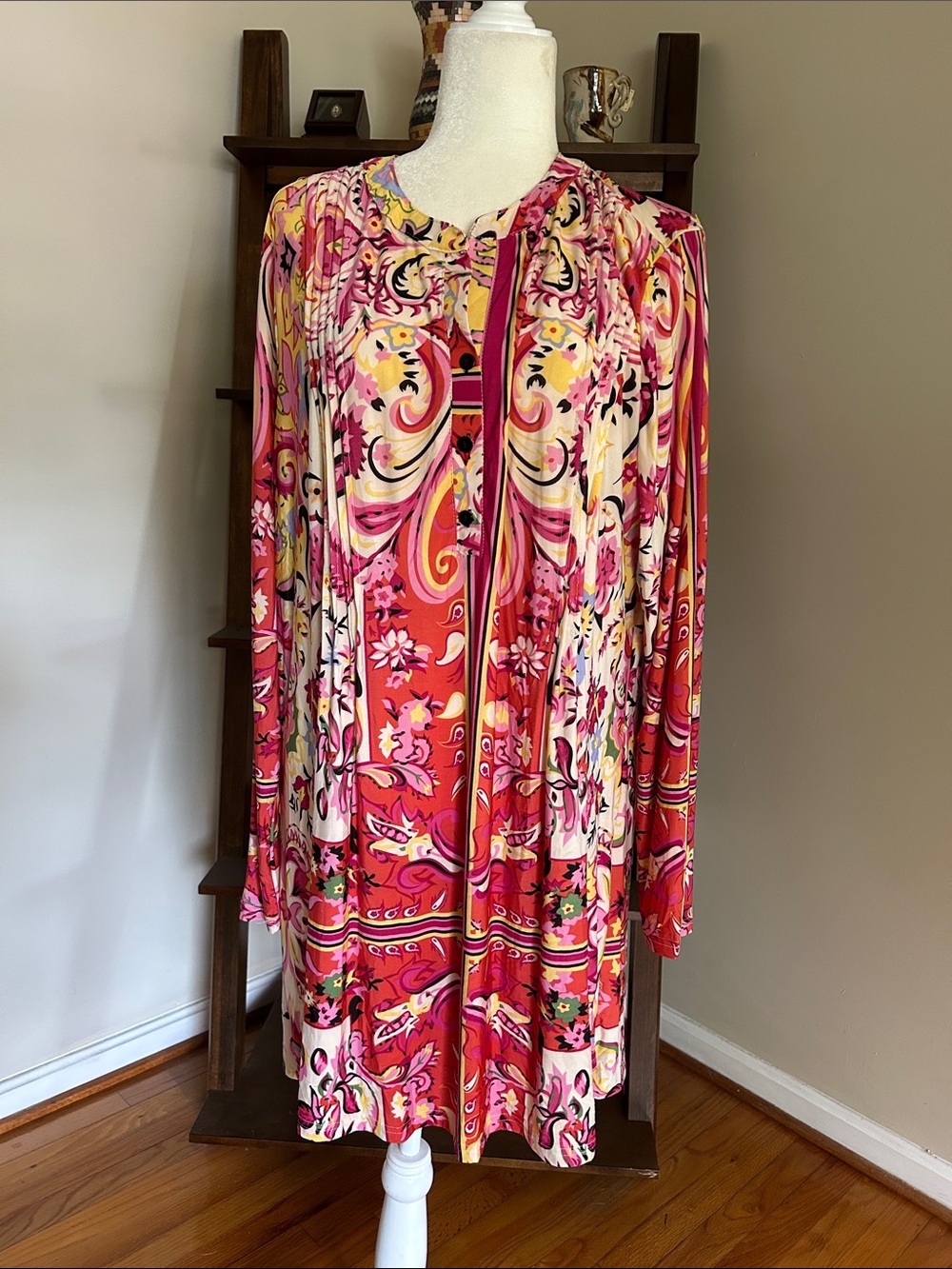 Reborn Multicolor Pink Orange Swirl Print Shift Dress
